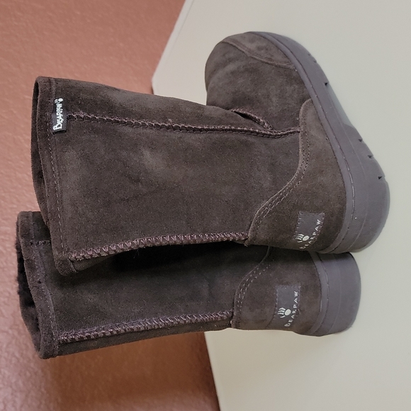 BearPaw meadow dark brown boots size 6 - Picture 2 of 6